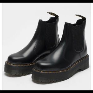 Dr. Martens Women's 2976 Quad Chelsea Boots